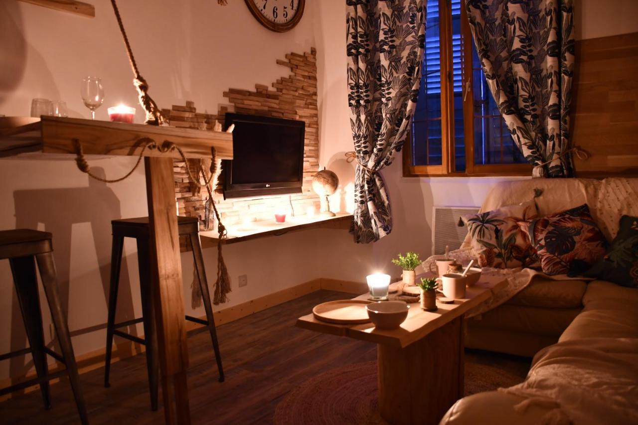 Le Cabanon H24,Atypique,Cosy,Port,Plage,Wifi,Netflix La Seyne-sur-Mer Zewnętrze zdjęcie