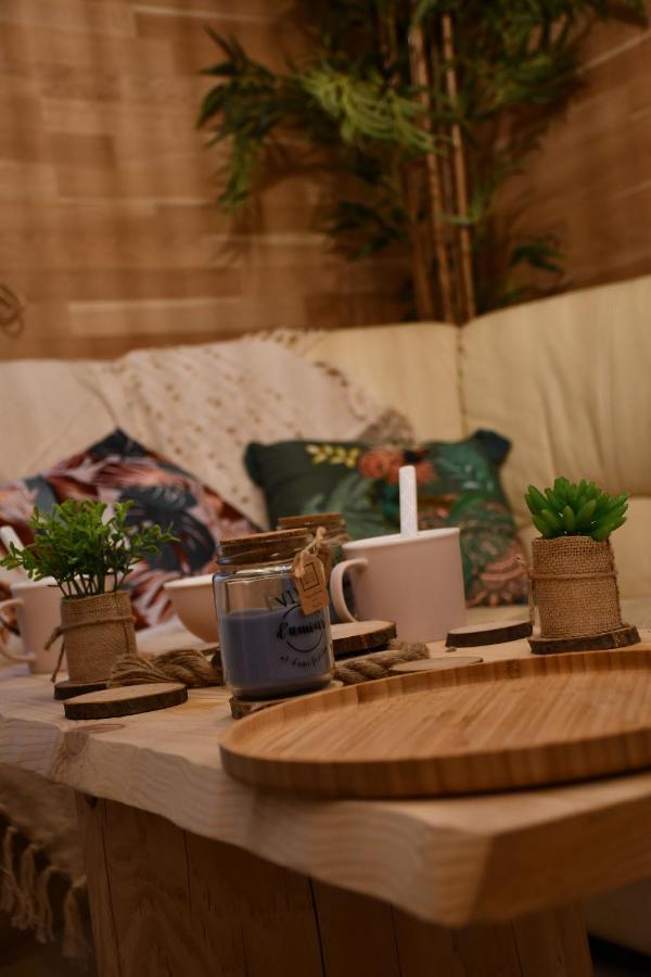 Le Cabanon H24,Atypique,Cosy,Port,Plage,Wifi,Netflix La Seyne-sur-Mer Zewnętrze zdjęcie