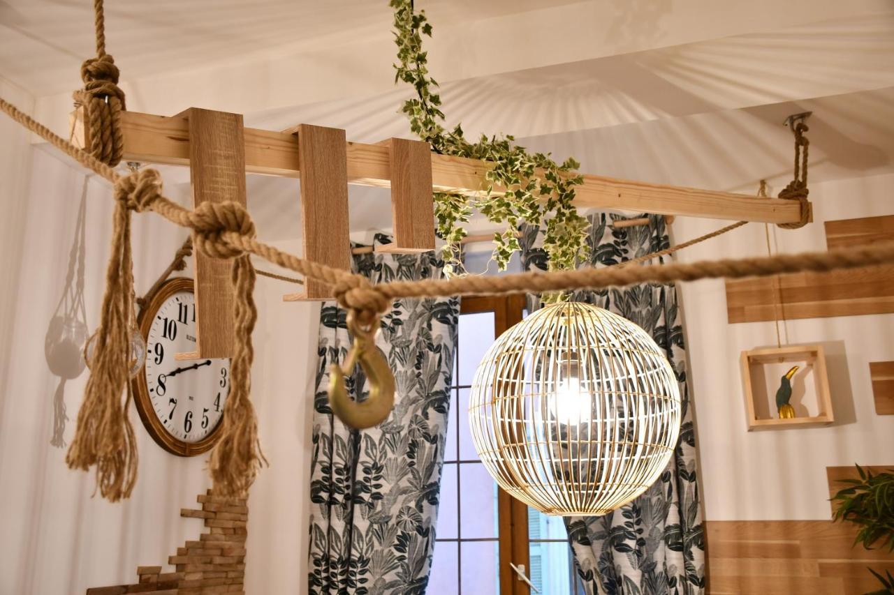 Le Cabanon H24,Atypique,Cosy,Port,Plage,Wifi,Netflix La Seyne-sur-Mer Zewnętrze zdjęcie